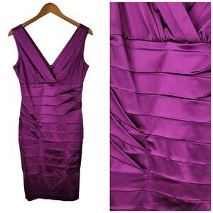 Roulette Dress Size 6 Evening Cocktail Sheath Special Event Pleated Slimming